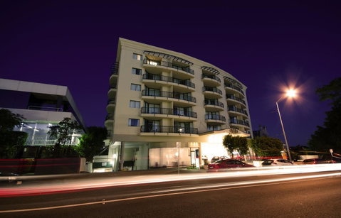 Central Cosmo Apartment Hotel - Dalby Accommodation 21