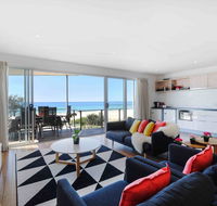 Sandbox Luxury Beach Front Apartments - Dalby Accommodation