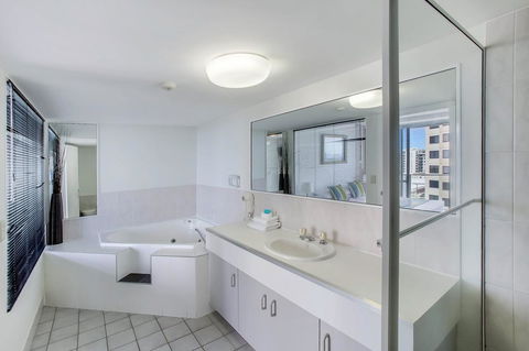 Catalina Resort - Dalby Accommodation 7