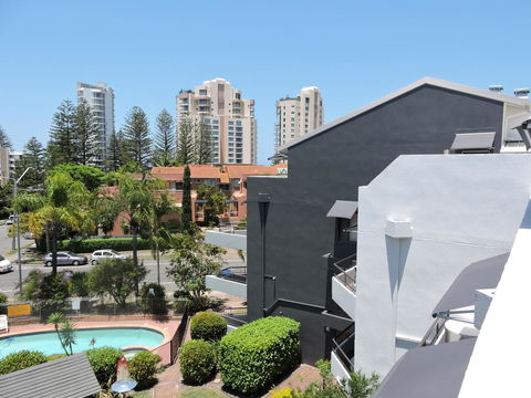 Grangewood Court Apartments - Dalby Accommodation 9