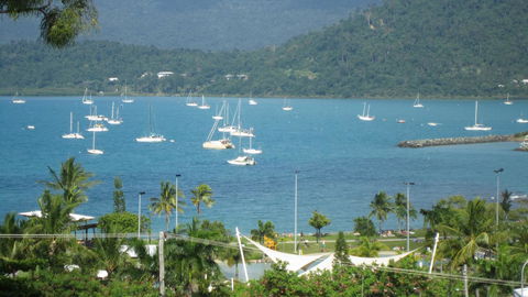 Waterview Airlie Beach - Dalby Accommodation 18