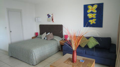 Waterview Airlie Beach - Dalby Accommodation 4
