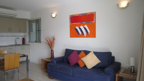 Waterview Airlie Beach - Dalby Accommodation 2