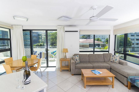Beach Club Resort Mooloolaba - Dalby Accommodation 1