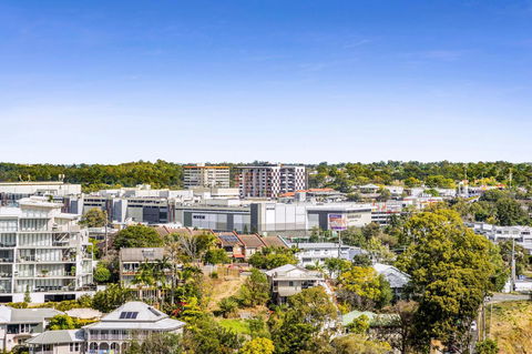 Essence Suites Taringa - Dalby Accommodation 38