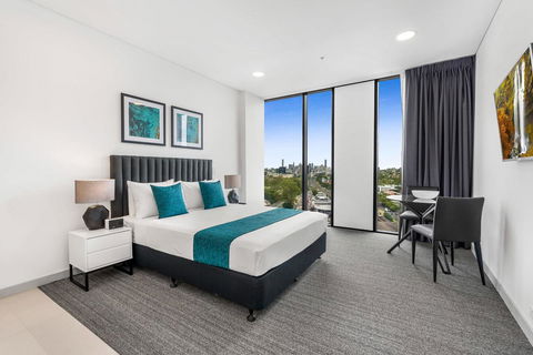 Essence Suites Taringa - Dalby Accommodation 9