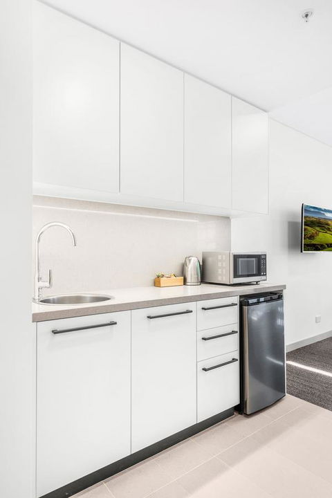 Essence Suites Taringa - Dalby Accommodation 33