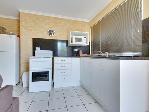 Murray Street Apartments - Dalby Accommodation 40