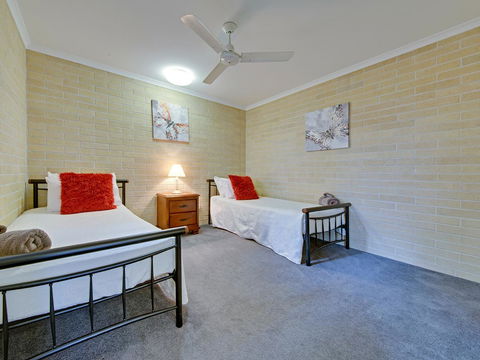 Murray Street Apartments - Dalby Accommodation 42