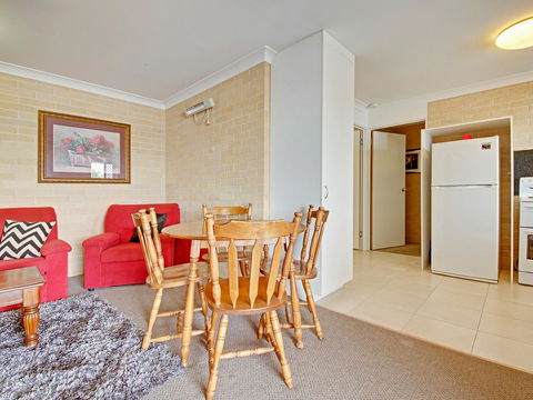 Murray Street Apartments - Dalby Accommodation 10