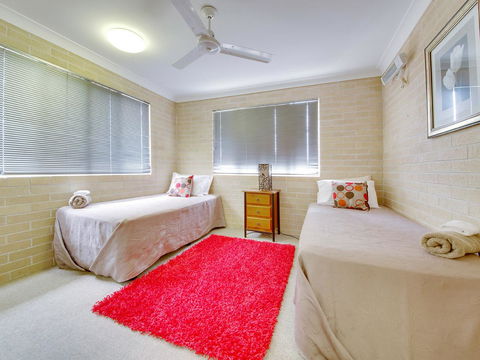 Murray Street Apartments - Dalby Accommodation 7