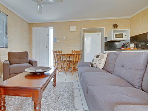 Murray Street Apartments - Dalby Accommodation 35