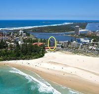 Komune Resort and Beach Club Greenmount Beach - Dalby Accommodation