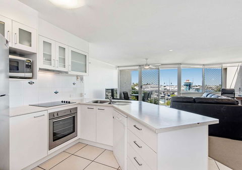 Sailport Mooloolaba Apartments - Dalby Accommodation 12