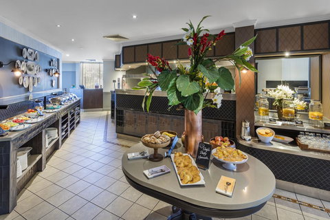 View Brisbane - Dalby Accommodation 6