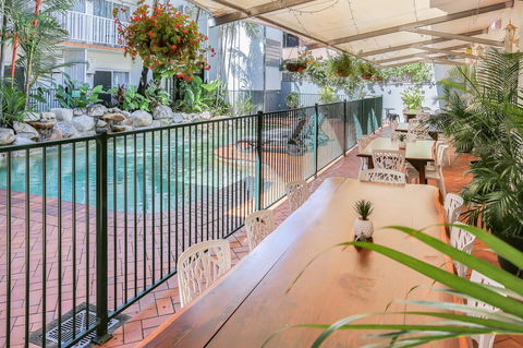 Coral Tree Inn - Dalby Accommodation 4