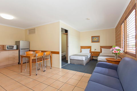 Windmill Motel & Events Centre - Dalby Accommodation 2