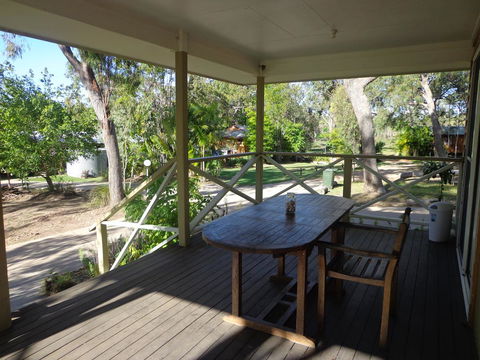 1770 Southern Cross Travellers Retreat - Dalby Accommodation 11