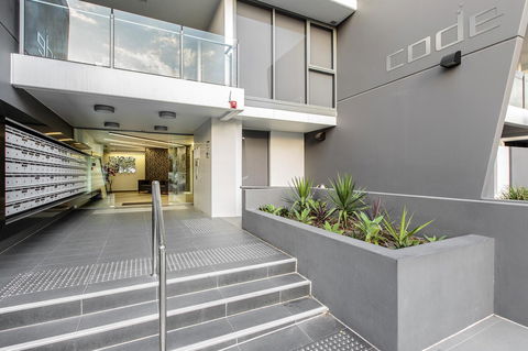 Code Apartments - Dalby Accommodation 21