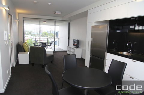 Code Apartments - Dalby Accommodation 35