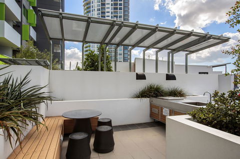Code Apartments - Dalby Accommodation 18