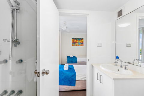 Rainbow Commodore Coolangatta - Dalby Accommodation 28