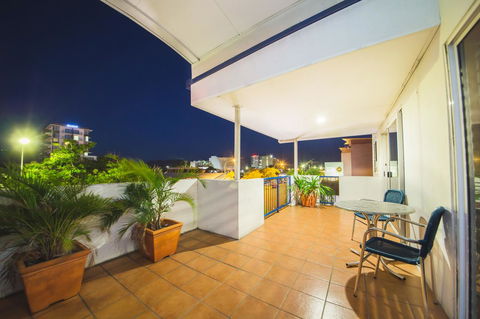 Cosmopolitan Motel & Serviced Apartments - Dalby Accommodation 10