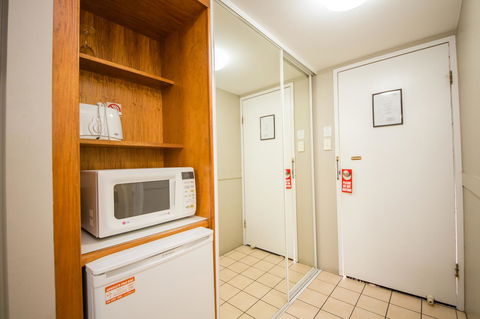 Cosmopolitan Motel & Serviced Apartments - Dalby Accommodation 22
