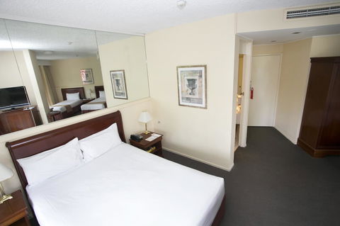 Madison Tower Mill Hotel - Dalby Accommodation 9