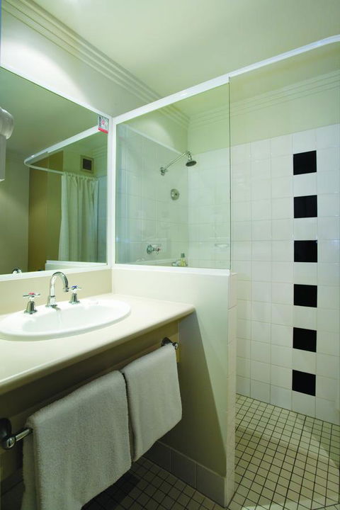 Mercure Brisbane Garden City - Dalby Accommodation 32