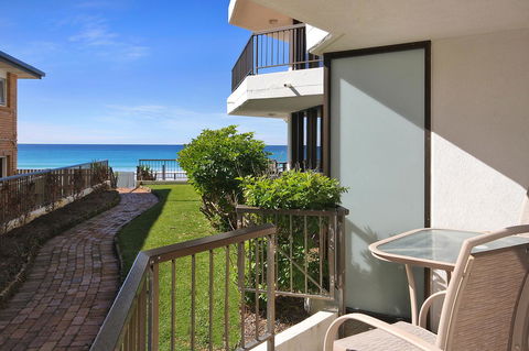 Spindrift On The Beach - Absolute Beachfront - Dalby Accommodation 27