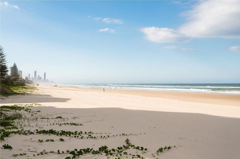 Spindrift On The Beach - Absolute Beachfront - Dalby Accommodation 21