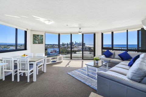 Spindrift On The Beach - Absolute Beachfront - Dalby Accommodation 3