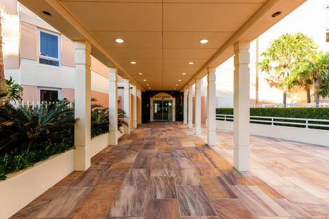 Belle Maison Apartments - Official - Dalby Accommodation 22