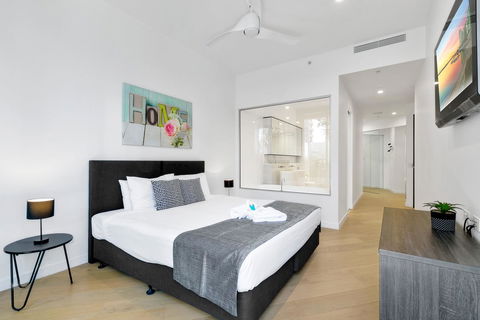 Oracle, 2 & 3 Bedroom Apartments - We Accommodate - Dalby Accommodation 14