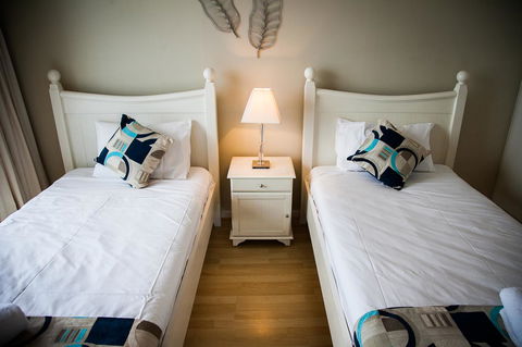 Elouera Tower - Dalby Accommodation 24