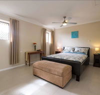 The Villa at the Bay - Dalby Accommodation