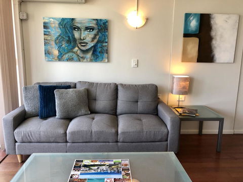 Hi Ho Beach Apartments On Broadbeach - Dalby Accommodation 16
