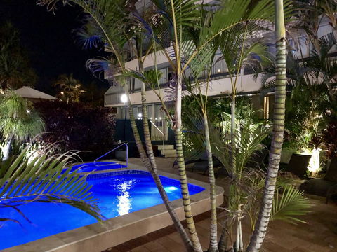 Hi Ho Beach Apartments On Broadbeach - Dalby Accommodation 5