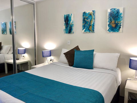 Hi Ho Beach Apartments On Broadbeach - Dalby Accommodation 12
