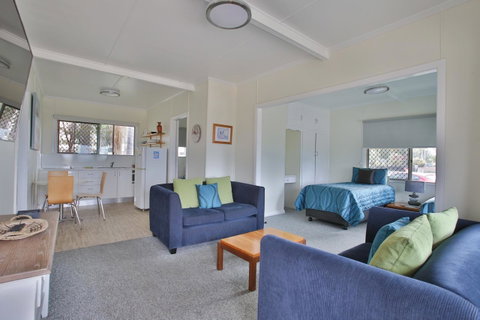 Pale Pacific Holiday Units - Dalby Accommodation 16