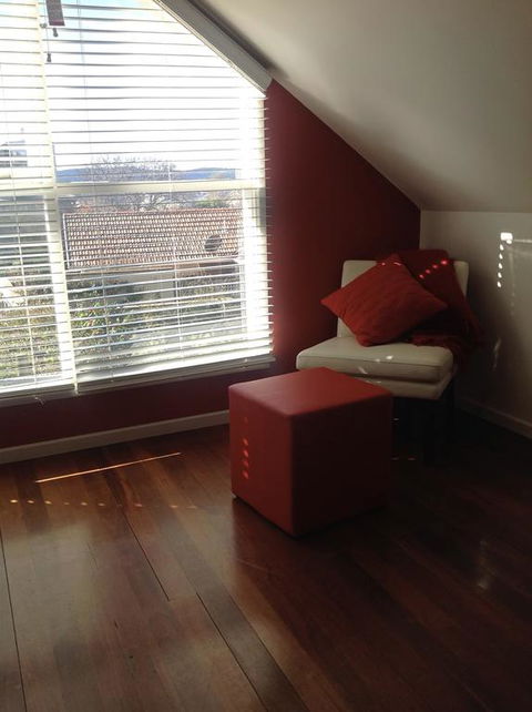 Waterloo Cottage - Dalby Accommodation 2