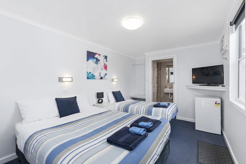 Wattle Grove Motel Maryborough - Dalby Accommodation 1