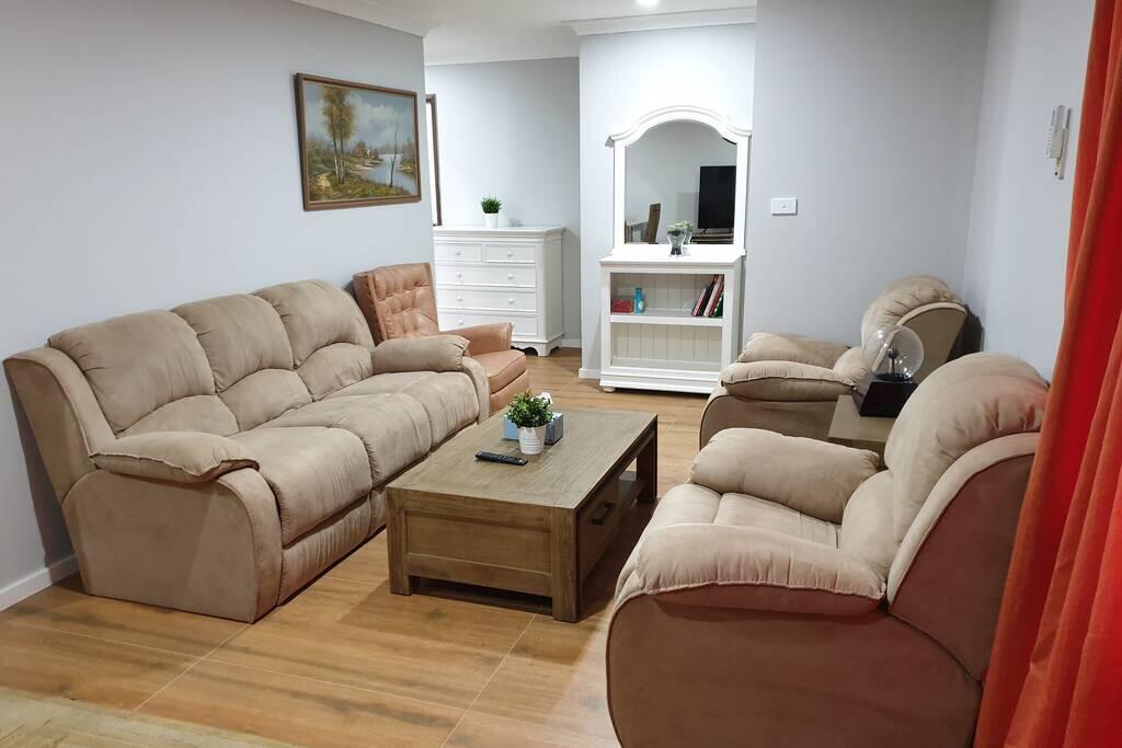 Erskine Park NSW Dalby Accommodation