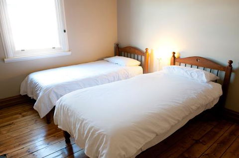 Webster Apartment - Dalby Accommodation 0