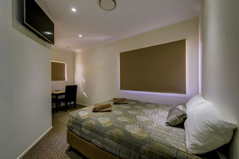 Western Downs Motor Inn - Dalby Accommodation 3