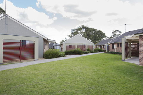 Western Sydney University Village - Hawkesbury - Dalby Accommodation 1