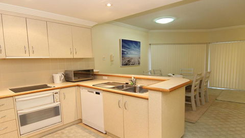 Whitesands G2 - Main Beach Location - Dalby Accommodation 2