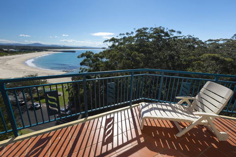 Whitesands Penthouse 1 - Dalby Accommodation 2