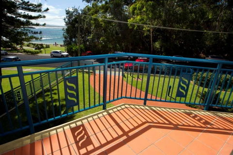 Whitesands, Unit 103, 38 North Street - Dalby Accommodation 0
